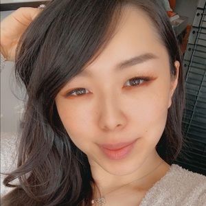 Meet your Posher, Vivian